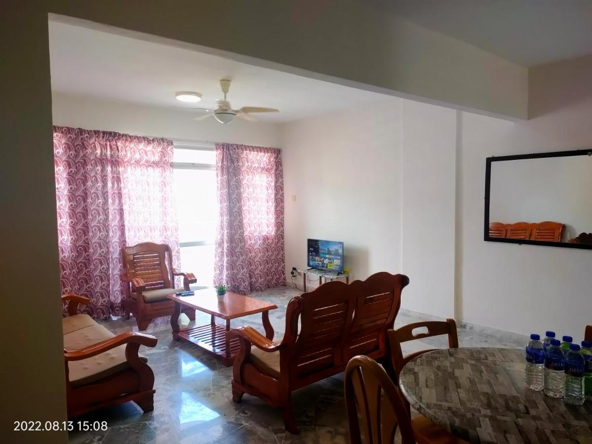 Deluxe Family Beach Condo Portdickson 波德申 外观 照片